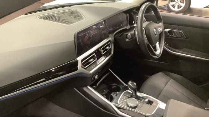 2021 BMW 3 Series