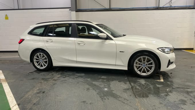 2022 BMW 3 Series Touring
