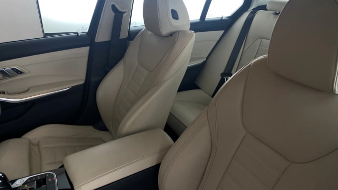 2021 BMW 3 Series