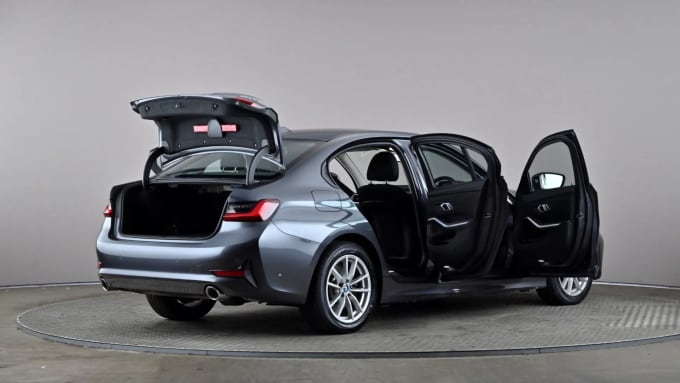 2022 BMW 3 Series