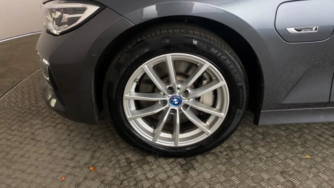 2022 BMW 3 Series