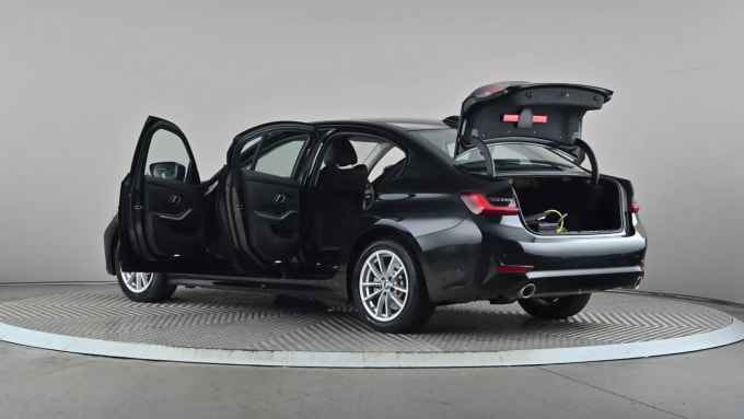 2021 BMW 3 Series