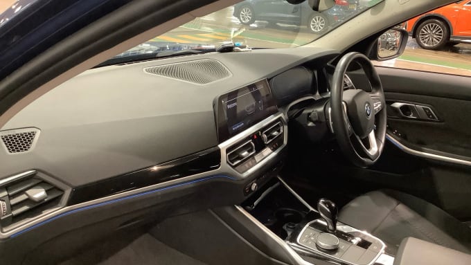 2022 BMW 3 Series Touring