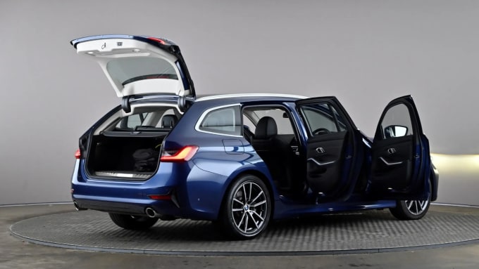 2021 BMW 3 Series Touring