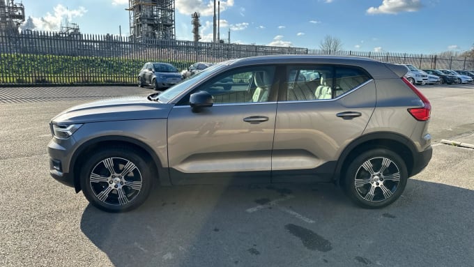 2021 Volvo Xc40