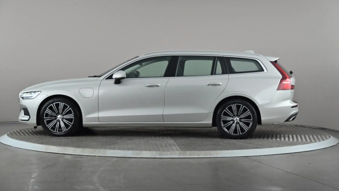 2021 Volvo V60