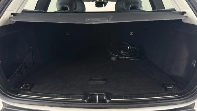 2021 Volvo V60