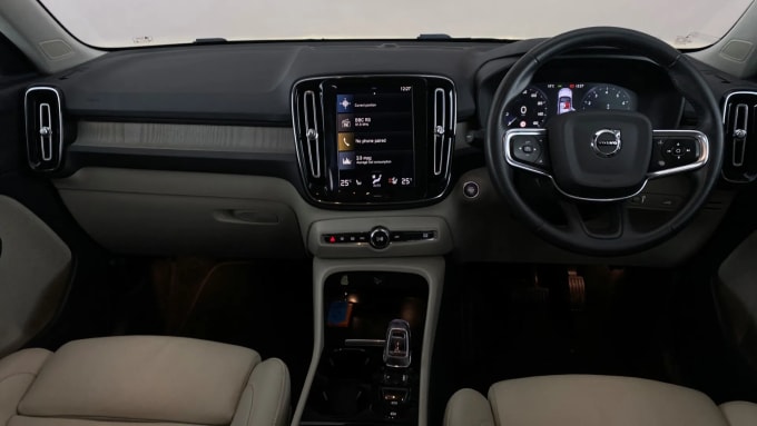 2021 Volvo Xc40