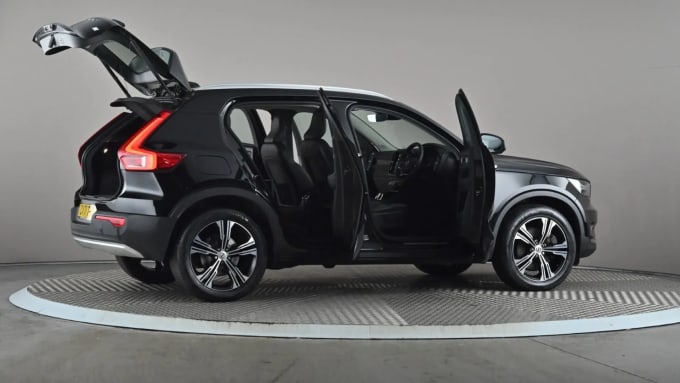 2022 Volvo Xc40