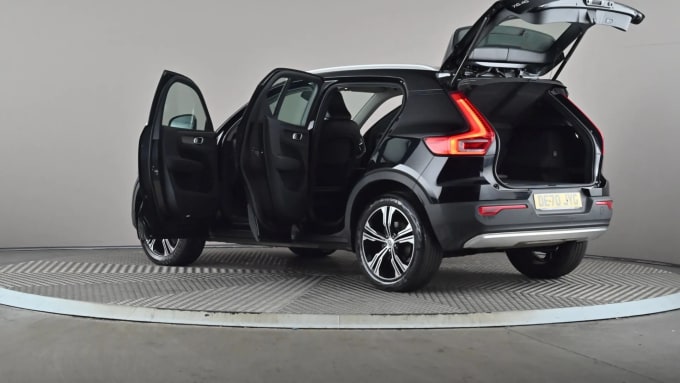 2020 Volvo Xc40
