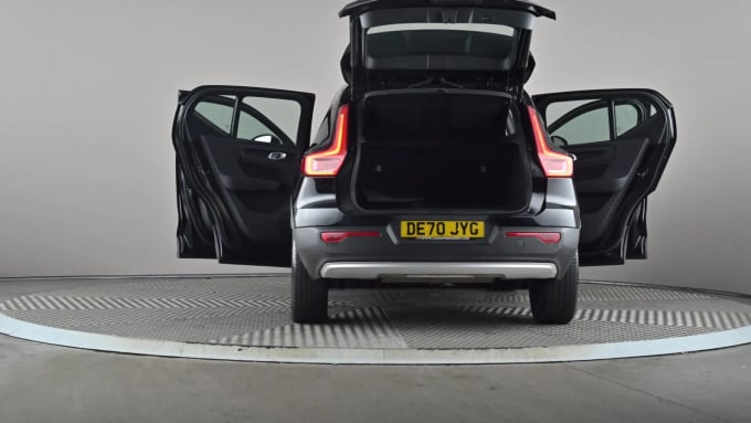 2020 Volvo Xc40