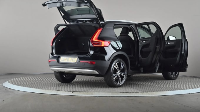 2020 Volvo Xc40