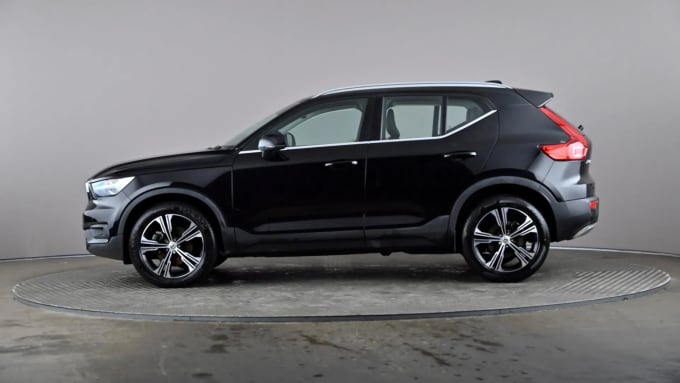 2021 Volvo Xc40