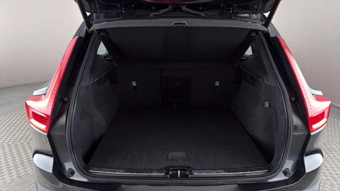 2021 Volvo Xc40