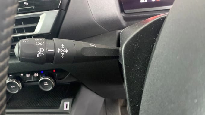 2022 Citroen C4