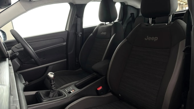 2025 Jeep Avenger