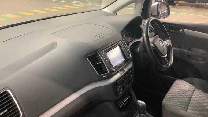 2019 Volkswagen Sharan