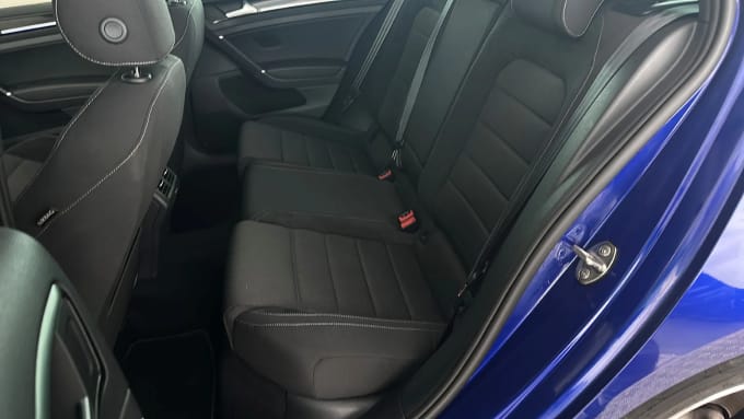 2020 Volkswagen Golf