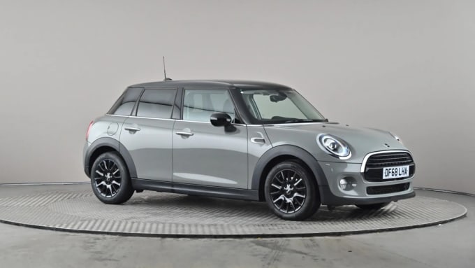 2018 Mini Hatch