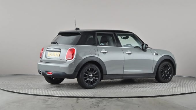 2018 Mini Hatch