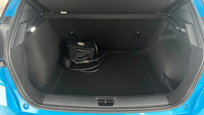2021 Mini Hatch