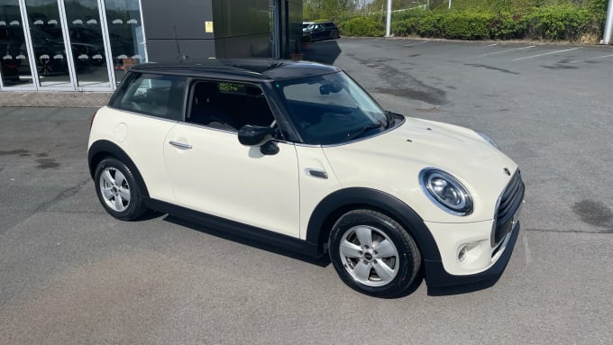 2019 Mini Hatch