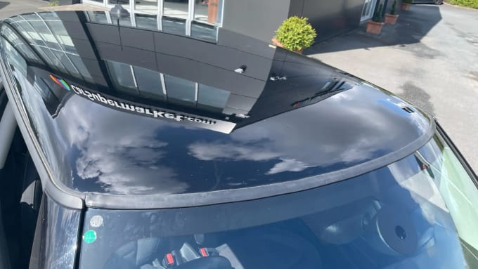 2019 Mini Hatch