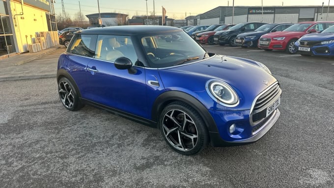 2019 Mini Hatch