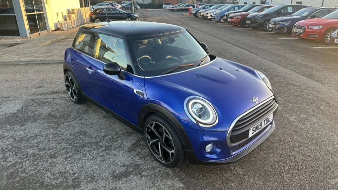 2019 Mini Hatch