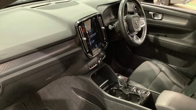 2021 Volvo Xc40