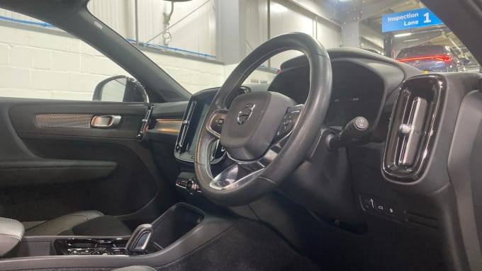 2020 Volvo Xc40