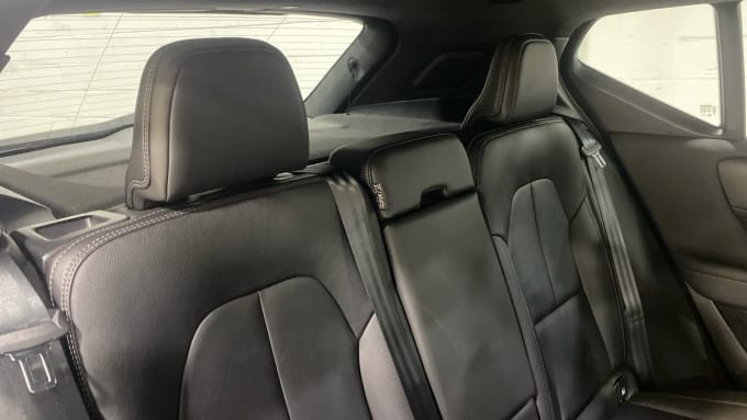 2020 Volvo Xc40