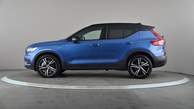 2020 Volvo Xc40