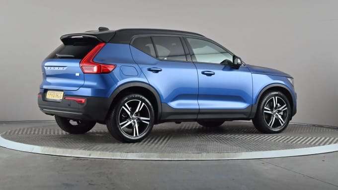 2020 Volvo Xc40