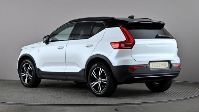 2022 Volvo Xc40
