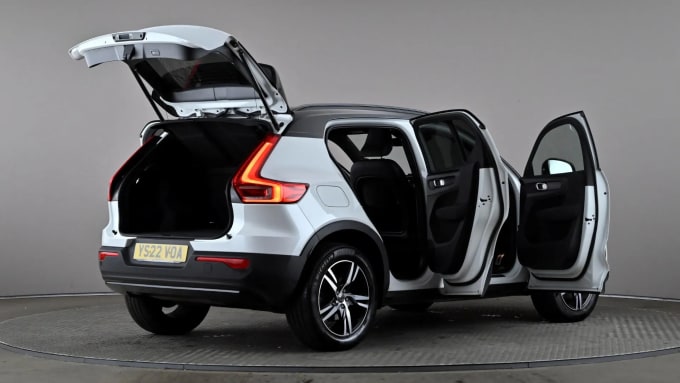 2022 Volvo Xc40