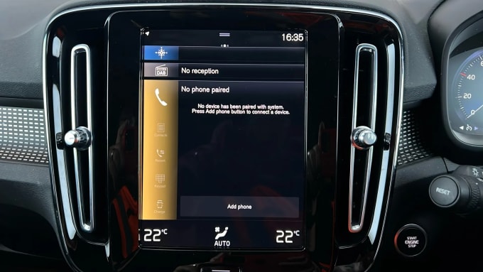 2022 Volvo Xc40