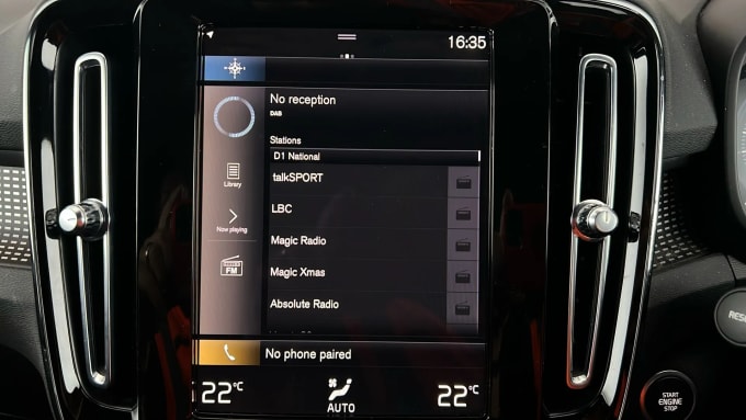 2022 Volvo Xc40