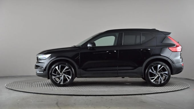 2021 Volvo Xc40