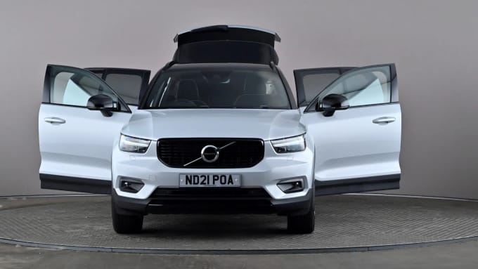 2021 Volvo Xc40