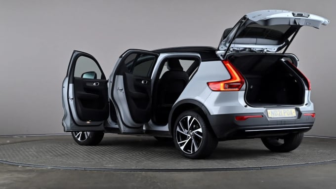 2021 Volvo Xc40