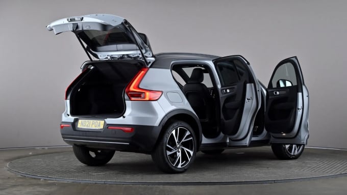 2021 Volvo Xc40