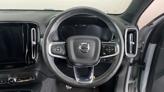 2021 Volvo Xc40