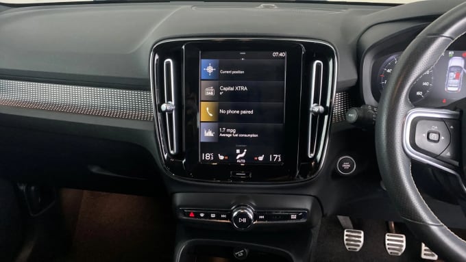 2021 Volvo Xc40