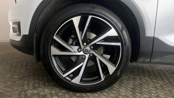 2021 Volvo Xc40