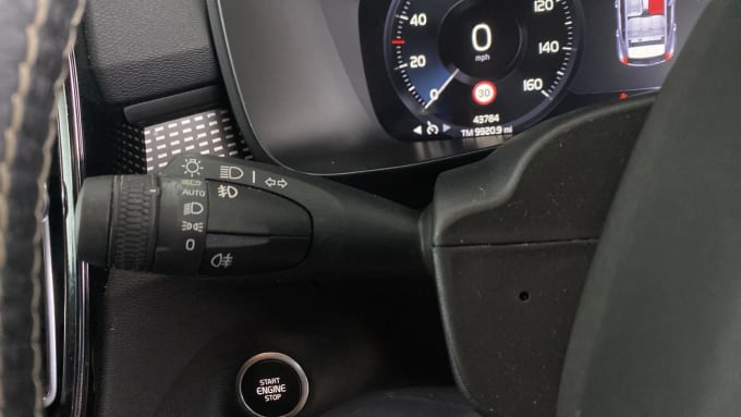 2021 Volvo Xc40