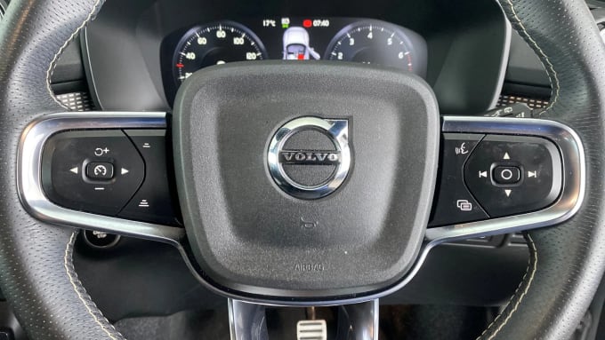 2021 Volvo Xc40