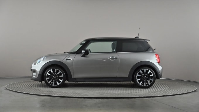 2019 Mini Hatch