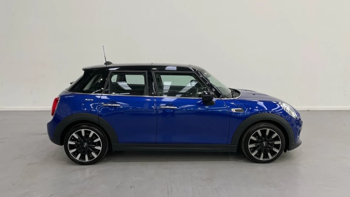 2020 Mini Hatch