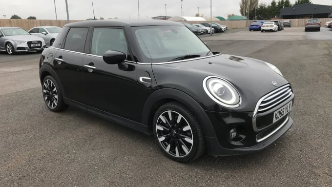 2020 Mini Hatch